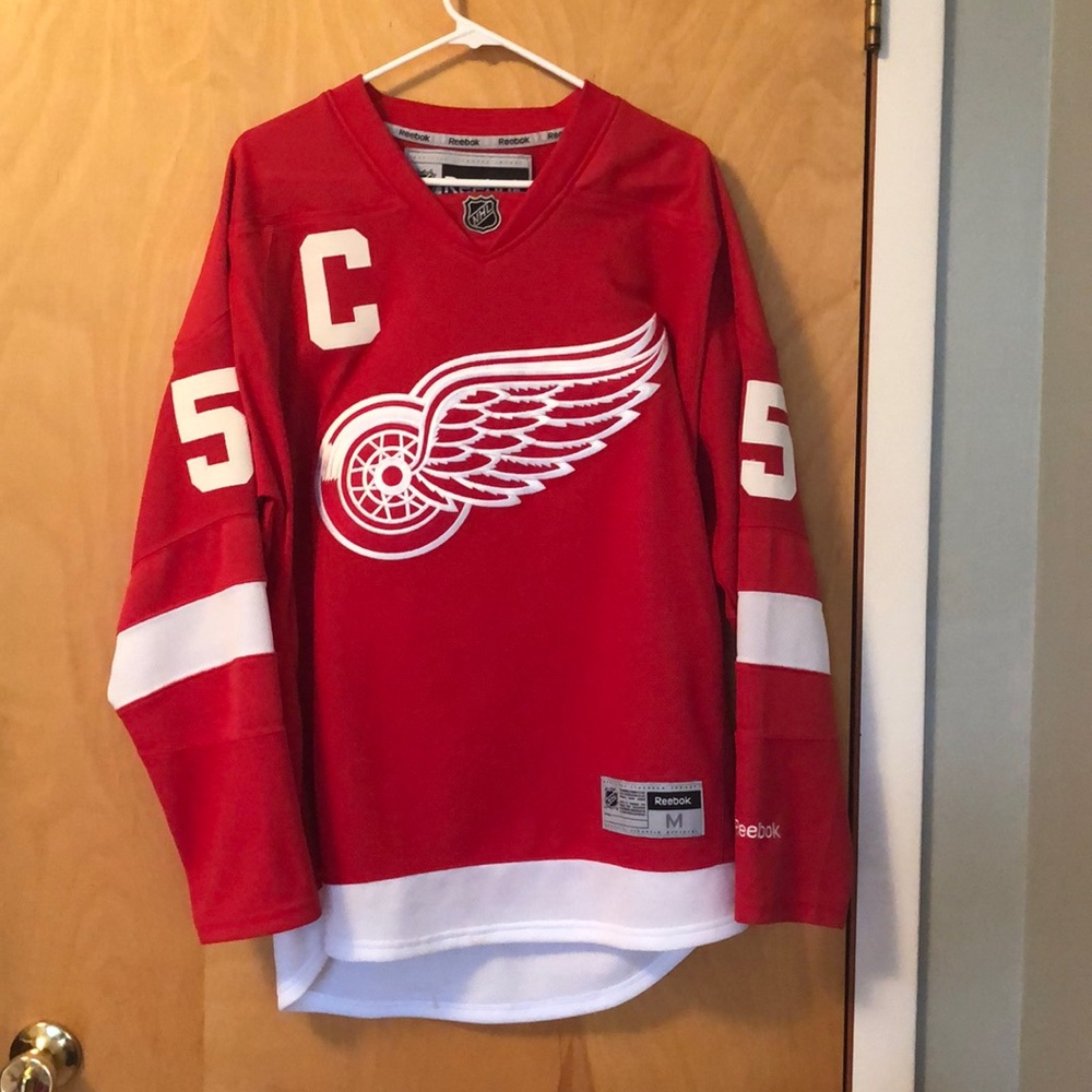 Reebok NHL Lidstrom  hockey jersey